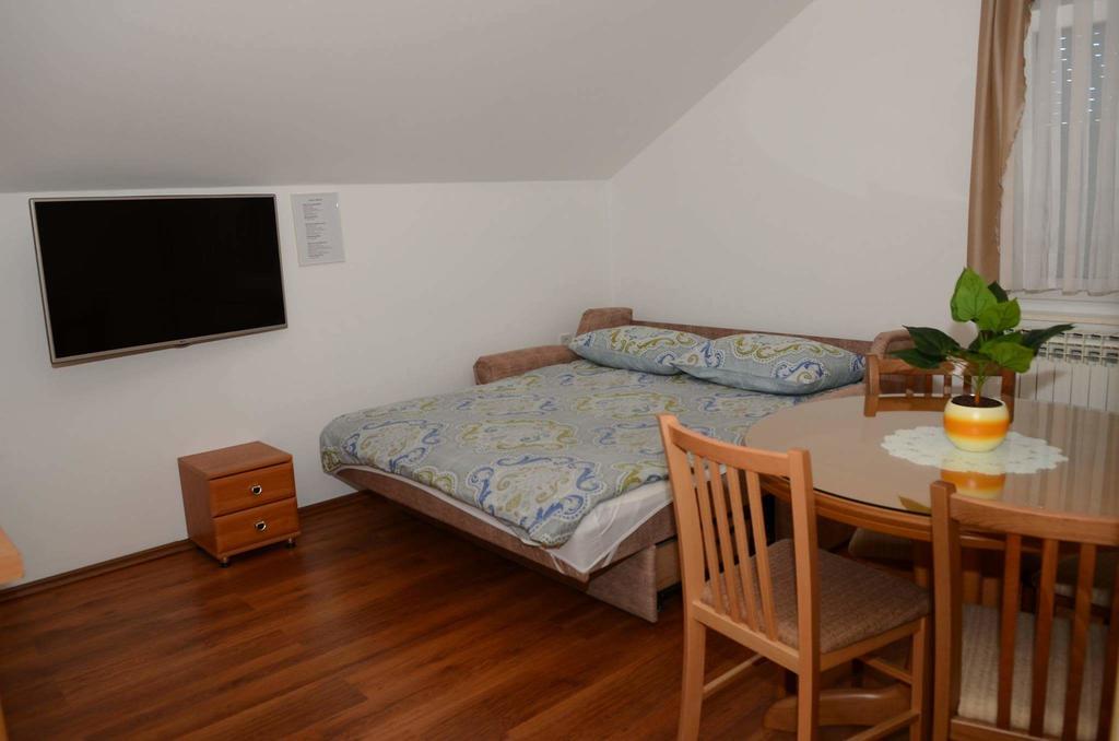 Apartments Villa Split Крапинске-Топлице Экстерьер фото